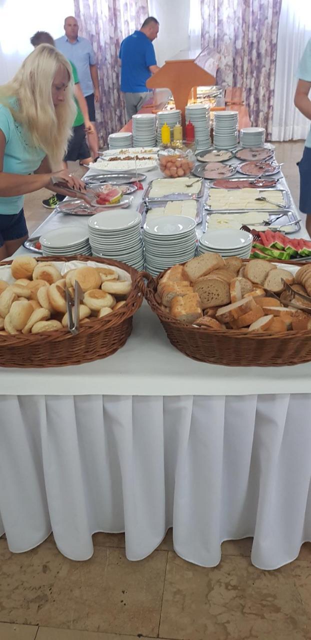 Hotel Zenit Neum Ngoại thất bức ảnh