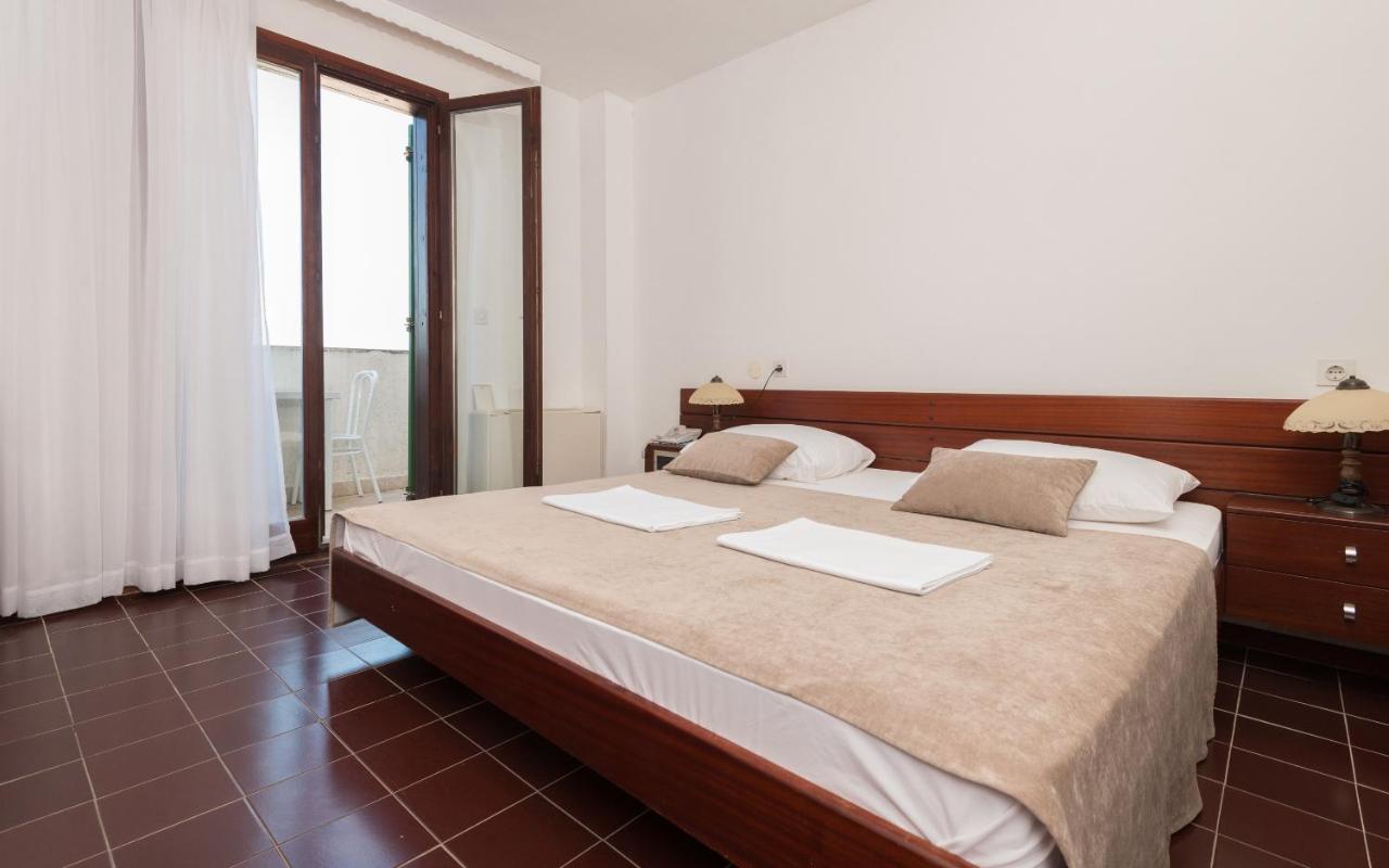 Hotel Zenit Neum Ngoại thất bức ảnh